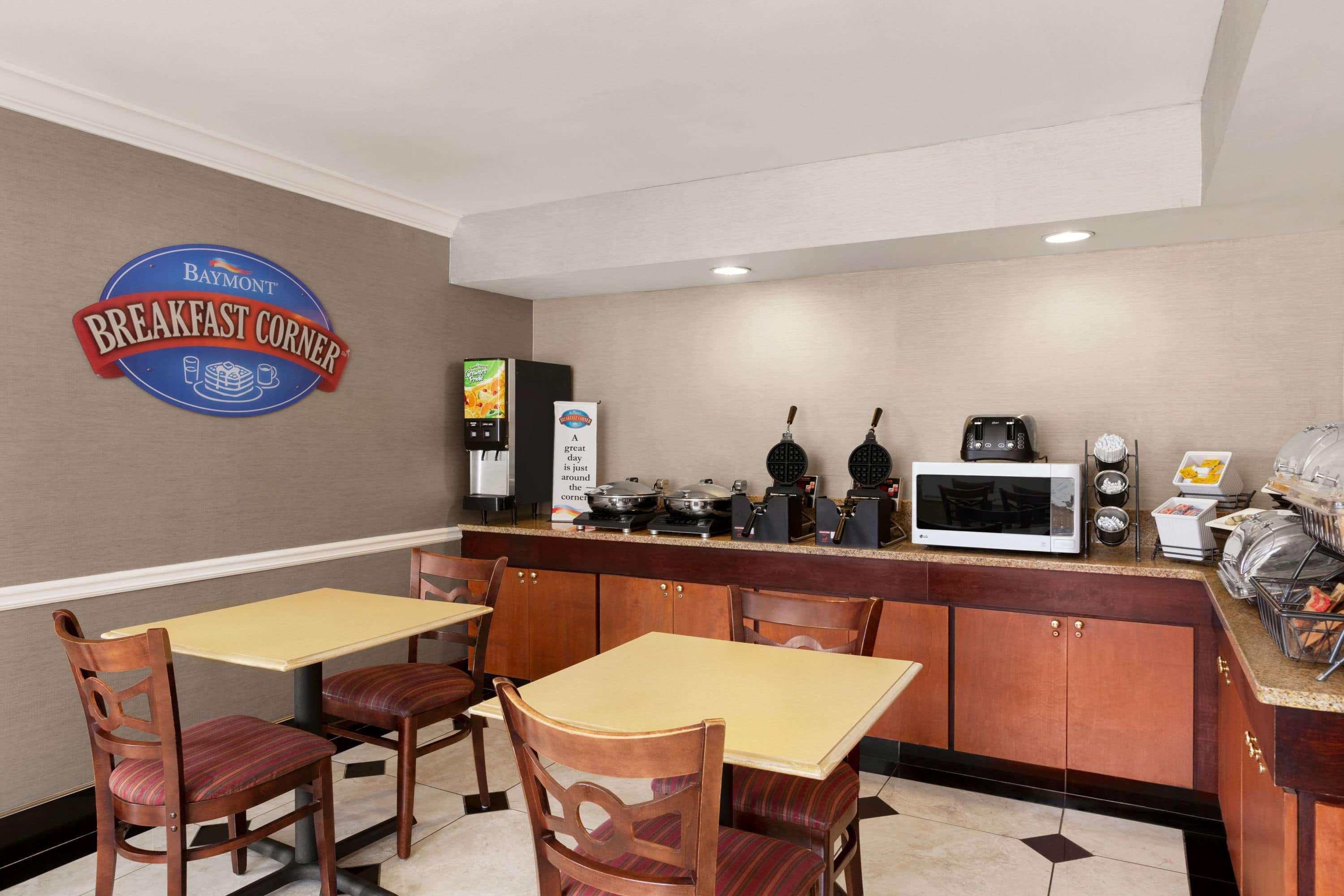 מלון Baymont By Wyndham Lithia Springs Atlanta מראה חיצוני תמונה